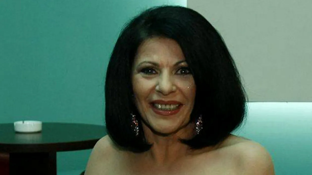 Momente cumplite pentru ELENA CÂRSTEA! Prima soră a artistei a murit asfixiată