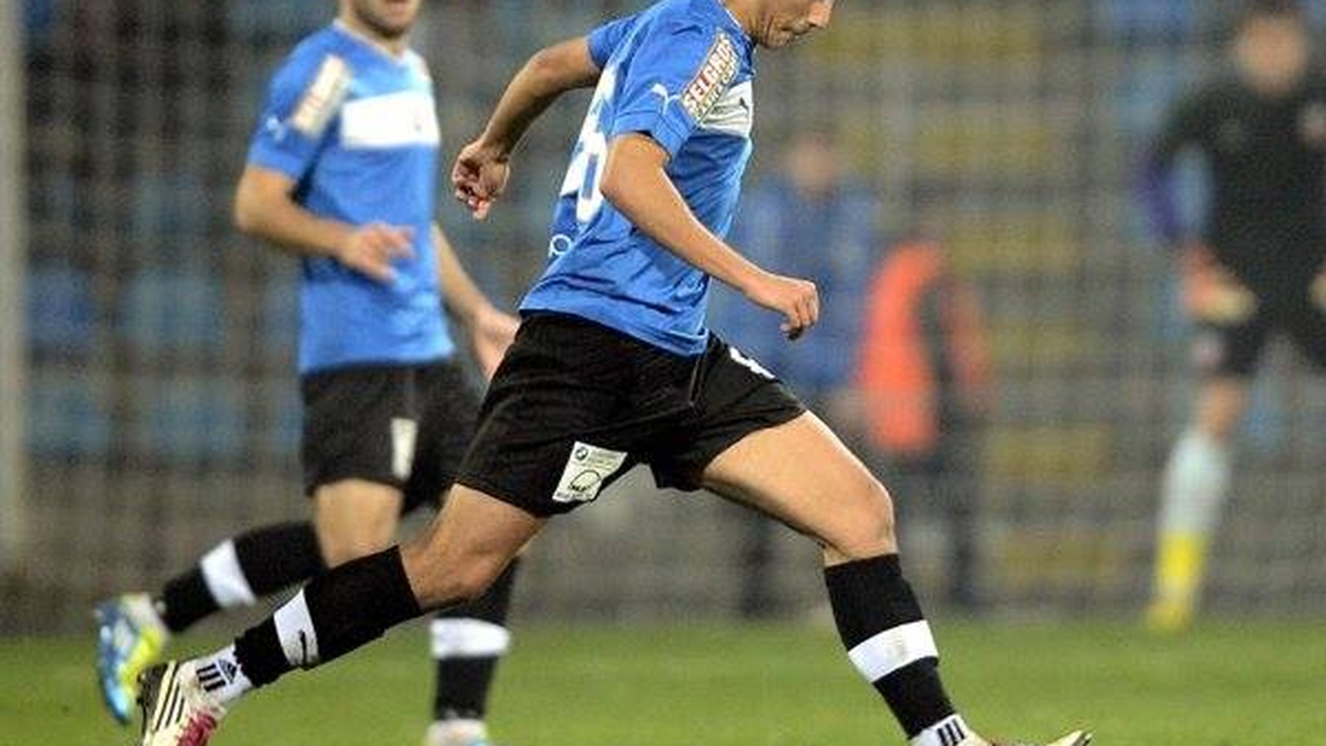 Toti se asteptau sa-si venereze tatal, dar raspunsul lui este incredibil! Fiul lui Francisc Vastag il idolatrizeaza pe …