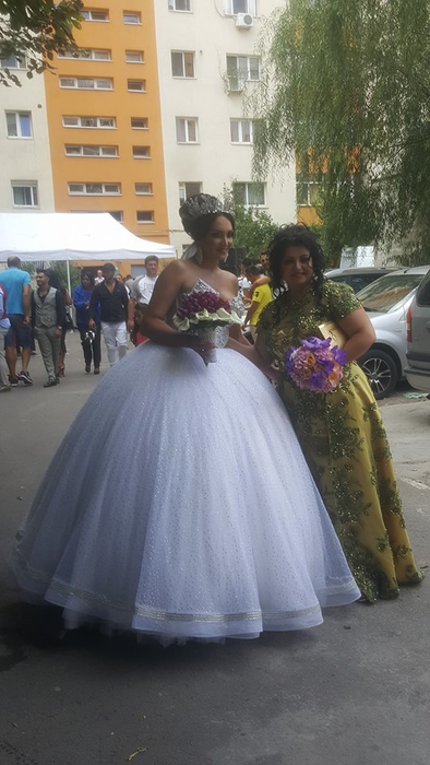 E mare chef în lumea manelelor! Imagini LIVE de la nunta lui Sorinel Copilul de Aur