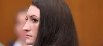 Americanca Lindsay Clancy și-a ucis copiii. De ce atât de multe mame îi iau apărarea?