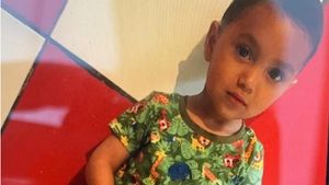 Tragedie în Cluj! Copilul de doi ani dat dispărut a fost găsit mort. Băiețelul ar fi căzut în râul Someș