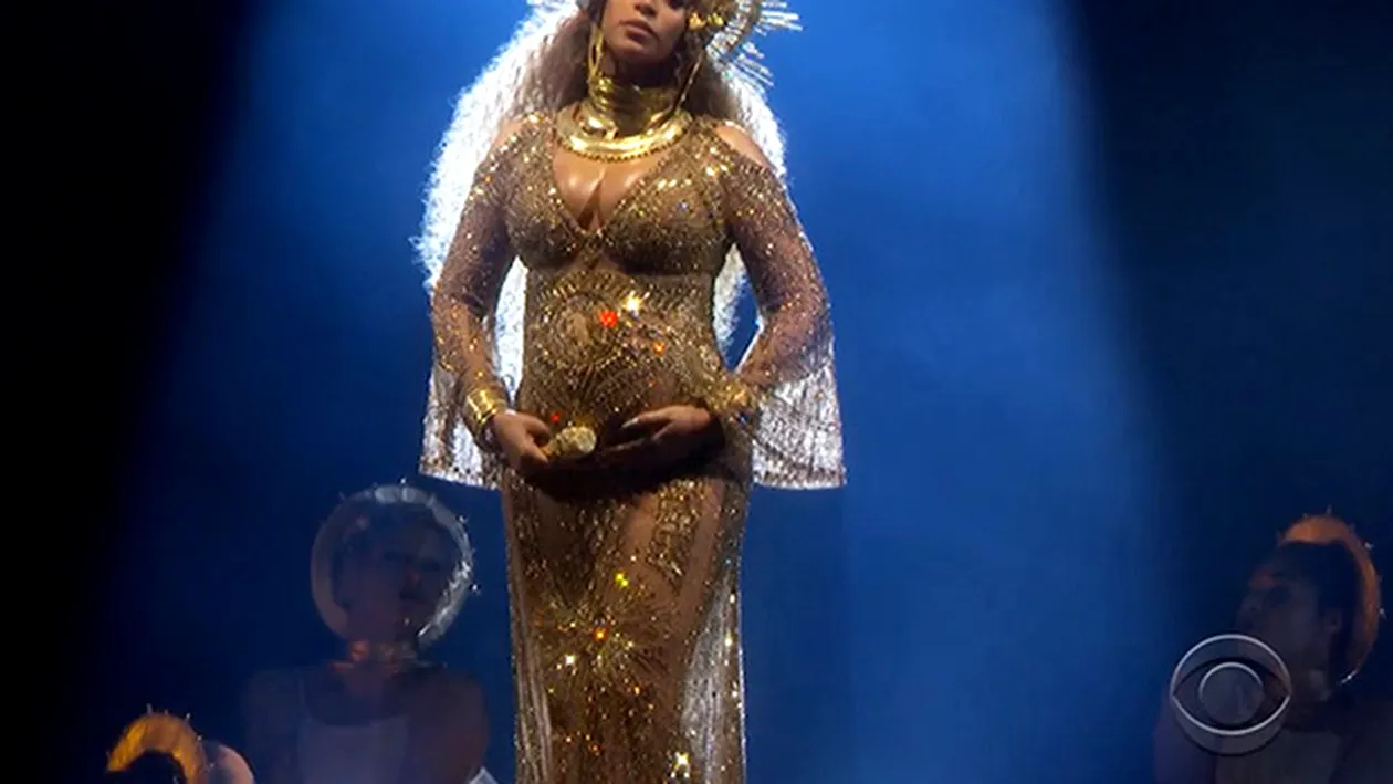 Mama lui Beyonce arată senzaţional la 63 de ani! Tina Knowles s-a pozat cu fiica ei gravidă şi a dat-o de gol: ce sex vor avea gemenii celebrei cântăreţe!