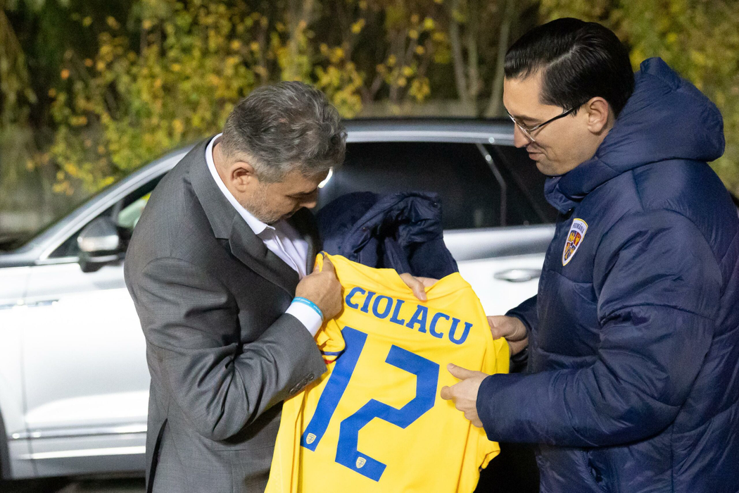 Tricolorii au primit vizita lui Marcel Ciolacu înainte de meciul cu Elveția