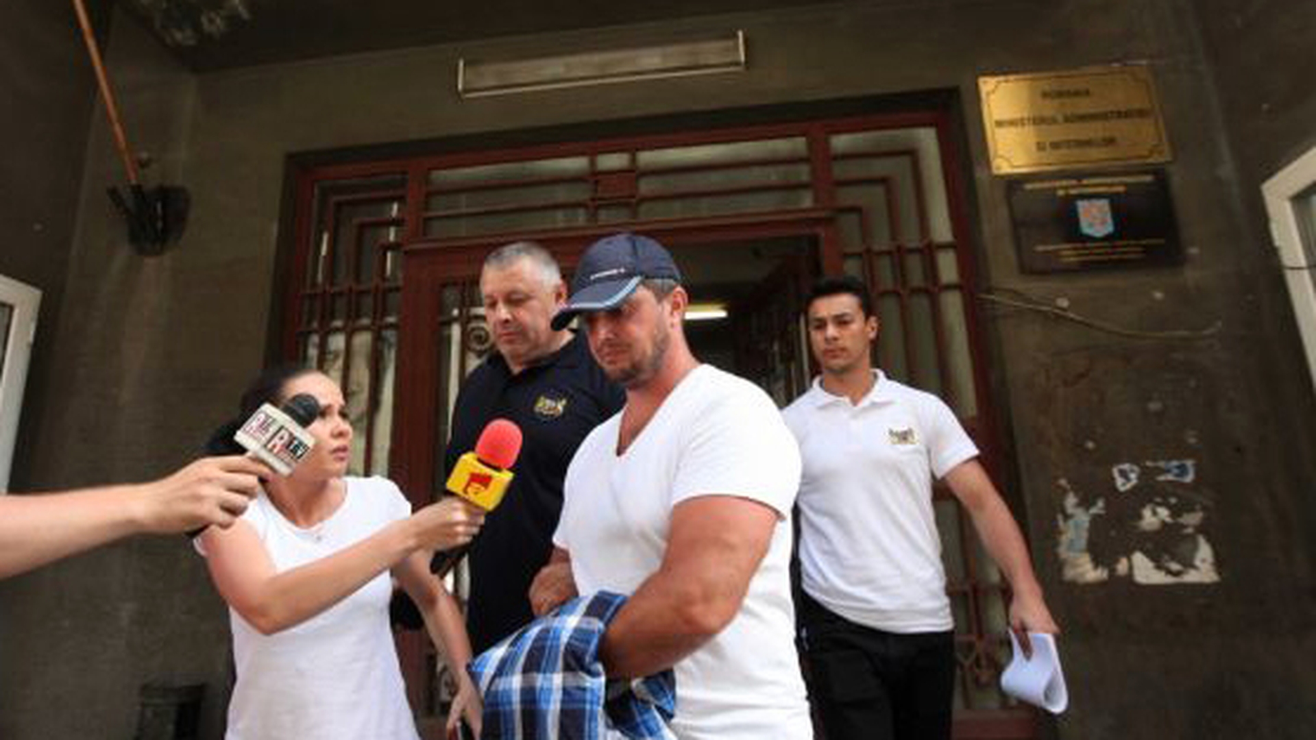 CANCAN.ro a desluşit misterul asasinatului de acum 18 ani. Am aflat cine l-a ”înfundat” pe killerul Găină