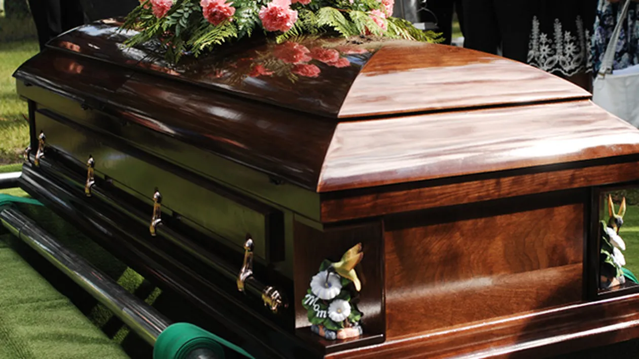 Ritual MACABRU in Cuba! Un om este ingropat de viu in fiecare an, in cadrul unui ritual