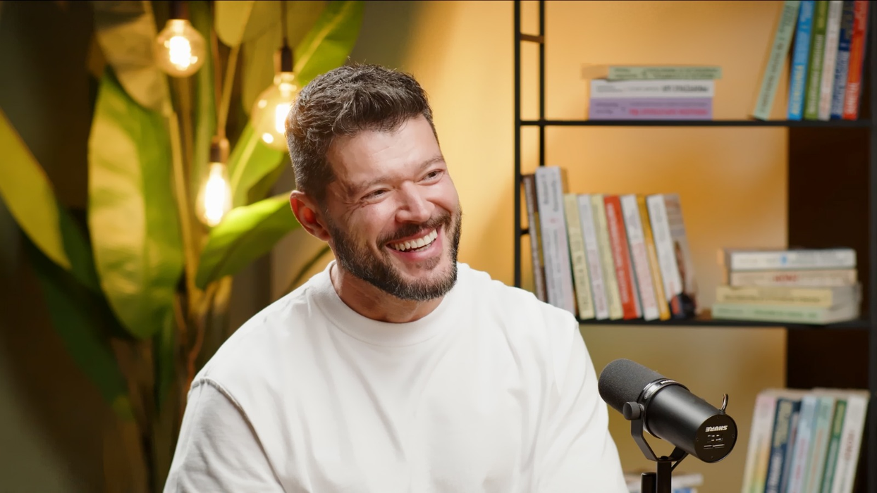 Victor Slav a răbufnit în fața lui Bogdan Vlădău. S-a lăsat cu plâns: ”Durerea îți provoacă cicatrici”