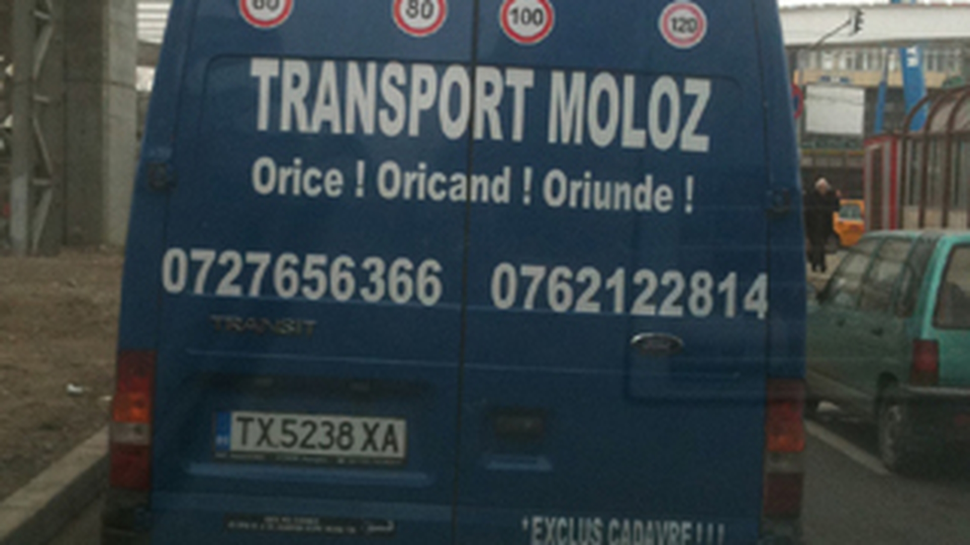 Andi Moisescu: "Unii transporta moloz oriunde, oricand oricum, dar nu cadavre"