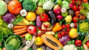 Anunț important din partea specialiștilor. Ce legume și fructe trebuie să mănânci, dacă ai coronavirus