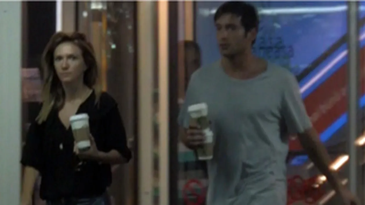 VIDEO Adela Popescu si Radu Valcan merg la mall fiecare cu masina lui! Se relaxeaza cu cate o cafea