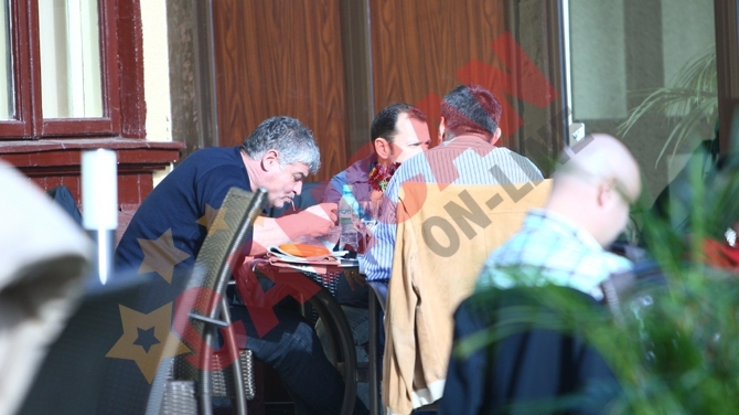 S-a indopat cu salata dupa ce l-a eliminat pe Piturca!