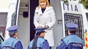 Primele imagini cu Elena Udrea dupa ce a iesit din inchisoare. Vezi cum arata acum fostul ministru al Turismului
