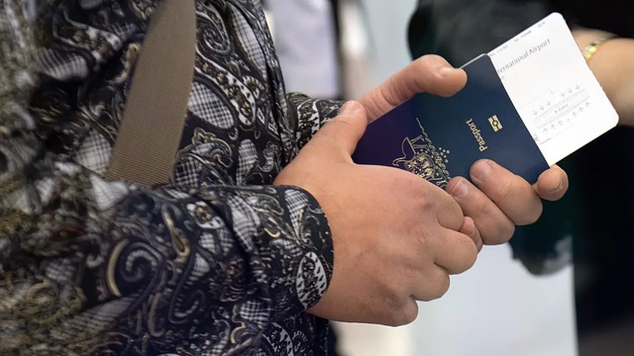 A rămas cu un gust amar! Ce a pățit un român care a vrut să anuleze gratuit biletul de avion pentru ruta București - Madrid