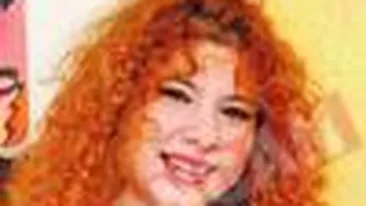 Acoperiti-va alunitele cu un plasture cand stati la soare