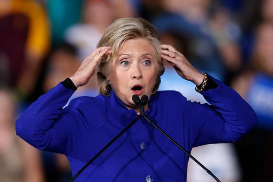 Alertă la casa fostului președinte Bill Clinton! A fost găsită o bombă în curte