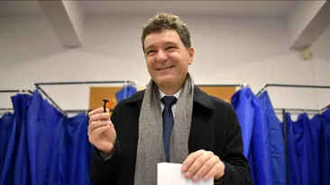 Nicuşor Dan, primele declarații după vot: „De mult n-am mai votat pentru altcineva în afară de mine”