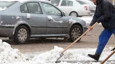 Masinile din sectorul 2 au fost deblocate din zapada printr-o procedura speciala, in cursul noptii!