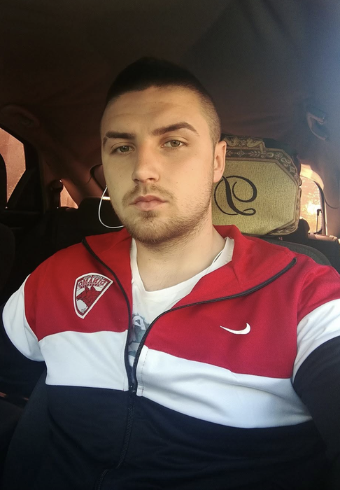 Îl recunoști? Așa arăta în 2014. Este unul dintre cei mai controversați concurenți din actualul sezon Insula Iubirii