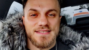 Surpriză de proporții! Dispărut de pe rețelele de socializare două luni, Akebono de la Puterea Dragostei s-a ascuns la „închisoare”