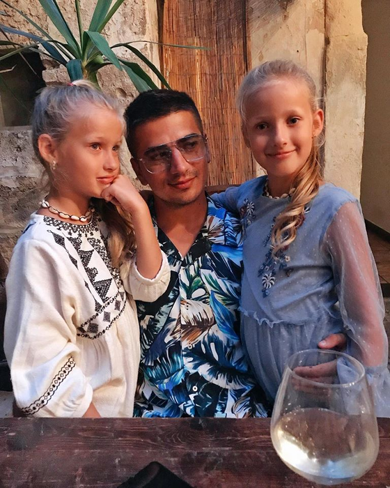 Un nou divorț răsunător în showbizul din România: “De câteva luni nu mai poartă verigheta”