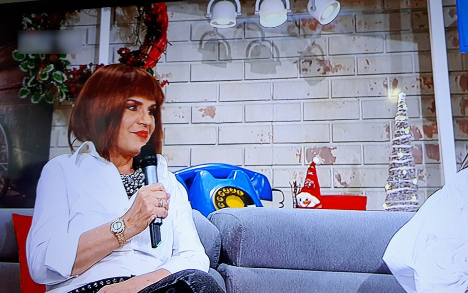 După ce a slăbit 25 de kilograme, Ionela Prodan şi-a schimabat look-ul! Cum arată acum mama Anamariei