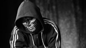 Carla's Dreams a dat lovitura! Dupa colaborarea cu Inna, acum filmeaza videoclip cu Loredana. Vezi cum au agatat-o