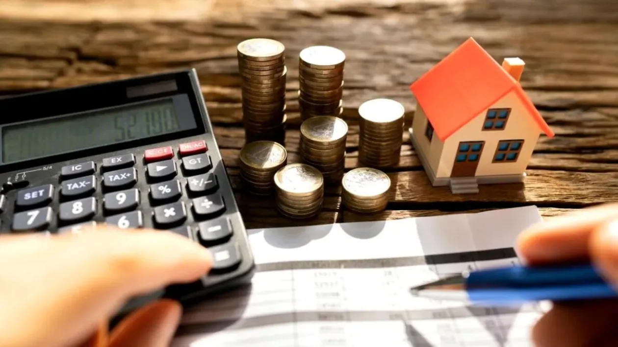 Taxe noi pentru românii care și-au rezervat vacanțele. Care este motivul