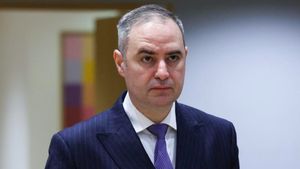 Ministrul Finanțelor, implicat într-un accident rutier în Capitală! Două persoane au ajuns la spital