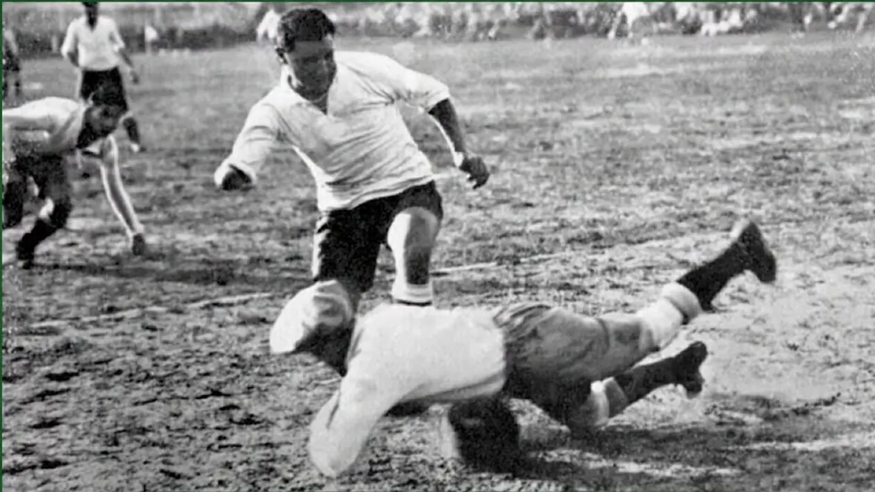 Uită de Maradona: povestea primului fotbalist care a înscris golul decisiv la Cupa Mondială, fără o mînă