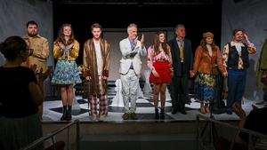 Comedia „Siciliana”, piesa de teatru scrisă de Aurel Baranga care readuce parfumul nostalgiei vechiului București