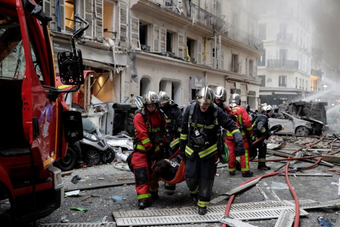 Explozie puternică în Paris! Sunt cel puțin 20 de victime