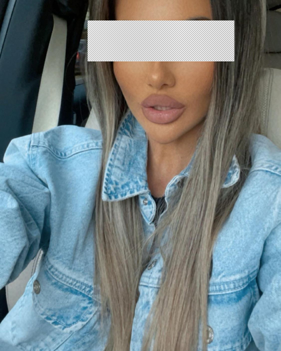 Gina nu pierde nicio ocazie pentru o ședință foto (Foto: Instagram)