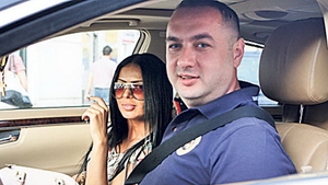 DESPARTIRE BOMBA in showbizul din Romania! Si-a parasit iubita pentru un superb fotomodel