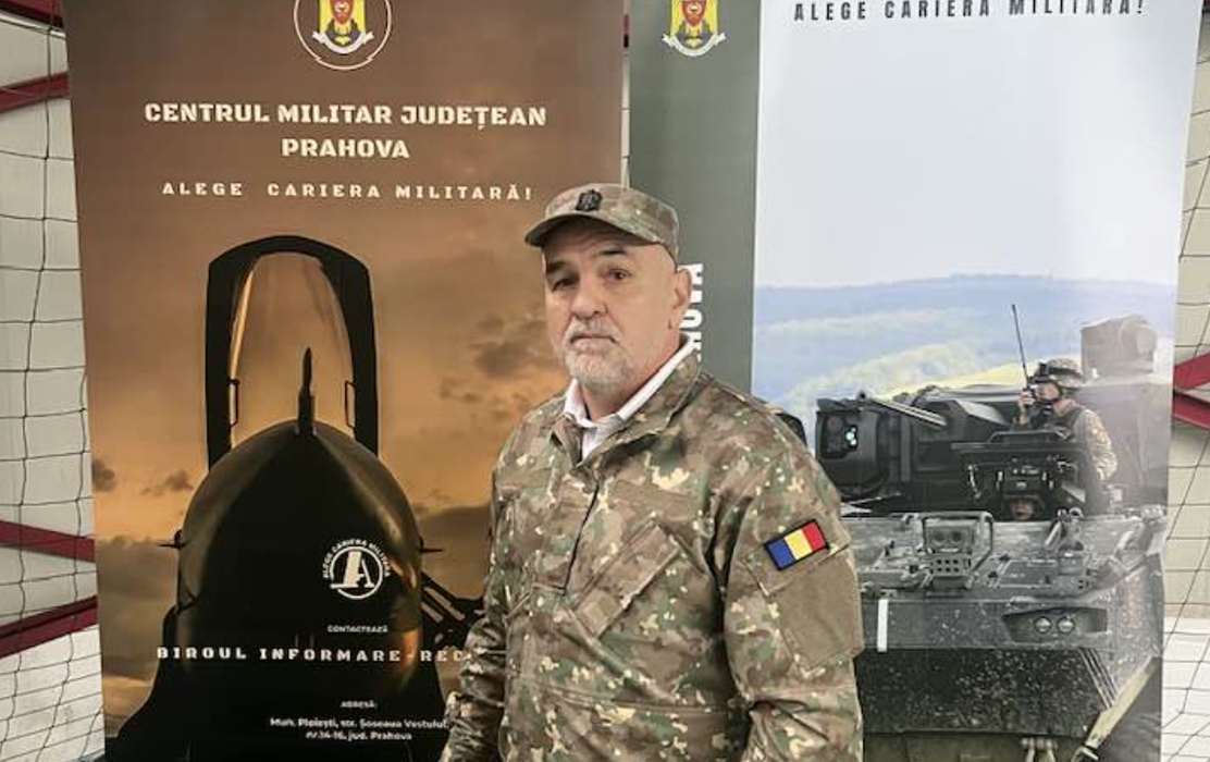 Leonard Doroftei, în uniforma Armatei Române.