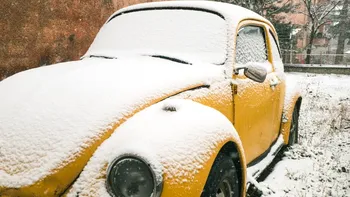 Obiectele periculoase pe care le ții în mașina ta. Pot exploda din cauza frigului