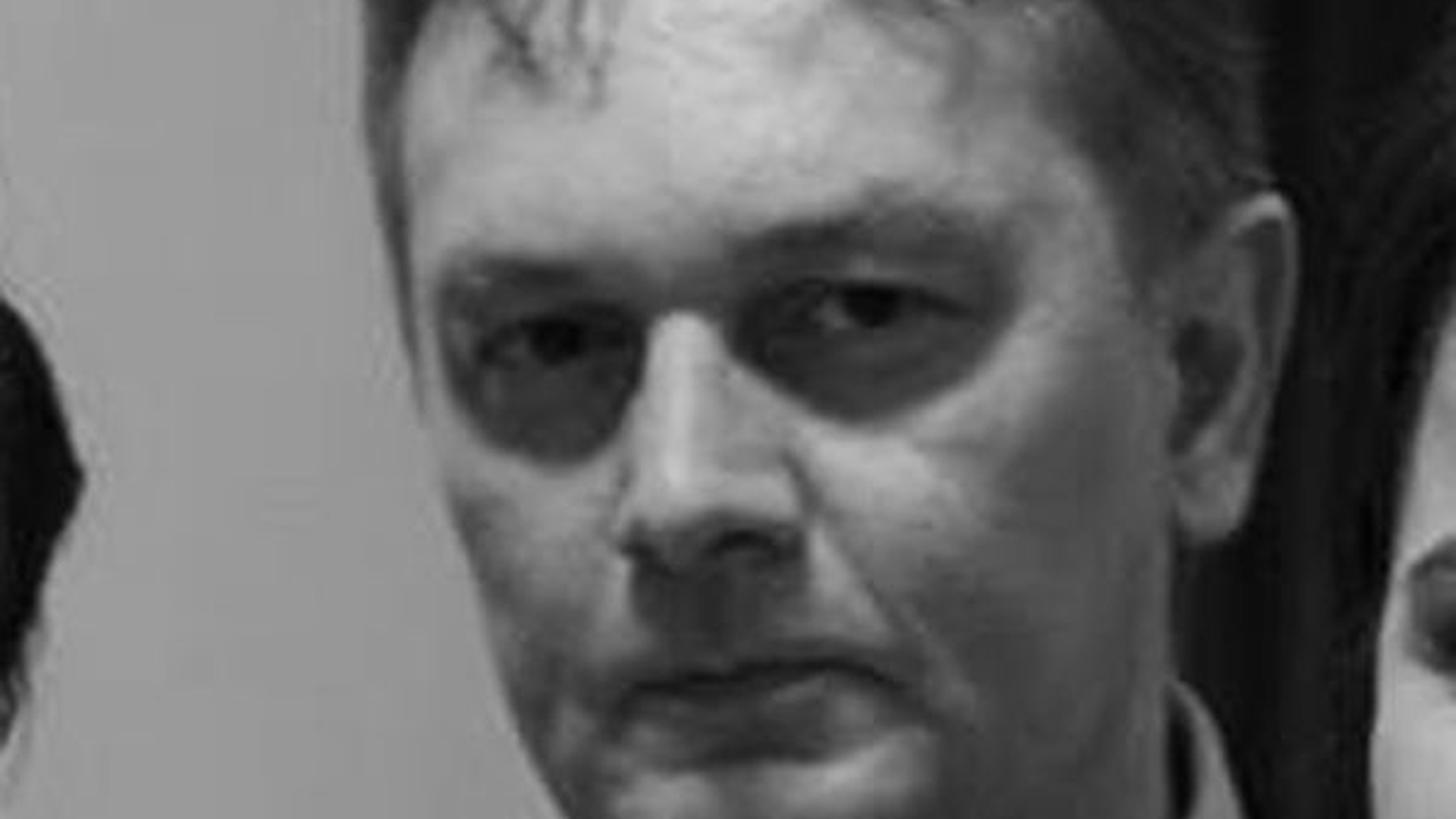 Doliu în presa românească! Un jurnalist a murit la scurt timp după ce a fost internat: „Nu mă aşteptam, era tânăr!”