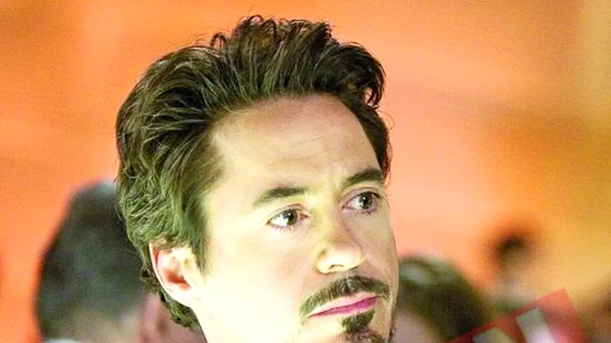 Robert Downey Jr., dependent de masturbare