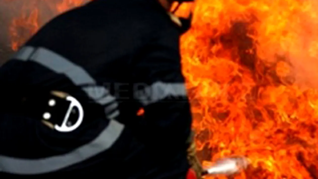 Traficul de pe DN1 D este in continuare blocat din cauza exploziei la sonda de gaz din Ialomita!