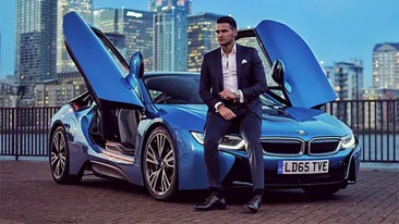 Primele declaraţii ale ”şefului lui Versace”, românul care face aroganţe cu maşini şi ceasuri de peste… 1 milion de euro! Mr Musculo, ”Regele de la Londra”, ”iese la treabă” pe un site de… escorte masculine!