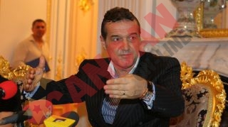 Gigi Becali: "Steaua are un viitor antrenor in proportie de 500%. Nu e Piturca, e altul. "