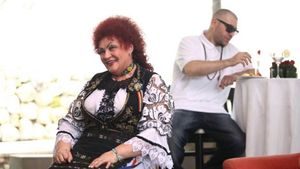 Elena Merisoreanu a trait un soc in noaptea tragediei de la Colectiv! Nepotul cantaretei a intrat in “clubul groazei” si...