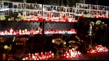 Marșul de comemorare a victimelor Colectiv. Peste 2000 de oameni merg spre Club în ritmuri de chitară