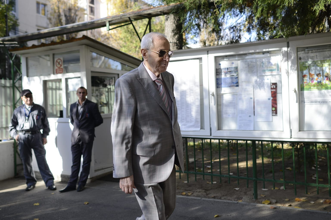 Viorel Păunescu