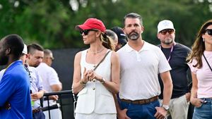 Fiul lui Donald Trump a ajuns în România. Care este motivul vizitei