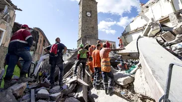 Un cutremur cu magnitudinea de 6,7 a lovit centrul Italiei!
