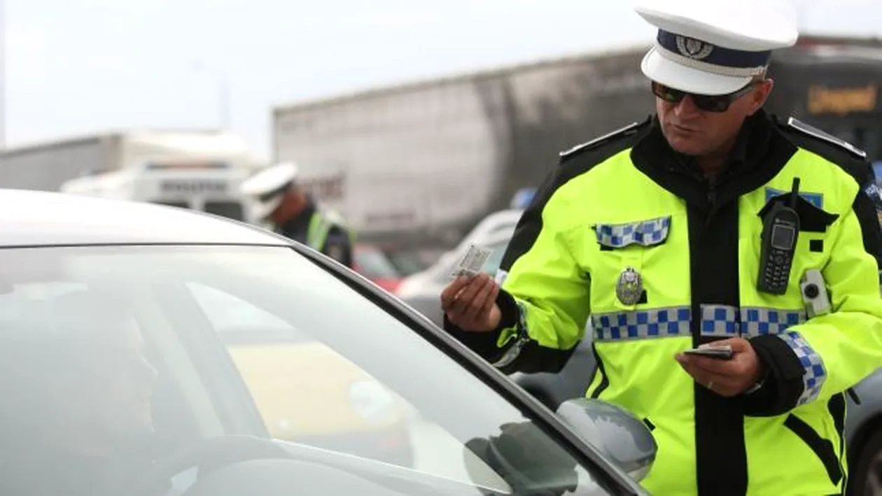 Codul Rutier 2019. Noi reguli pentru șoferii din România care au permisul suspendat: ”Va fi haiducie pe şosele”