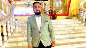 Fiul unui condamnat își strigă disperarea: ”A făcut-o un judecător suspectat de mită!”