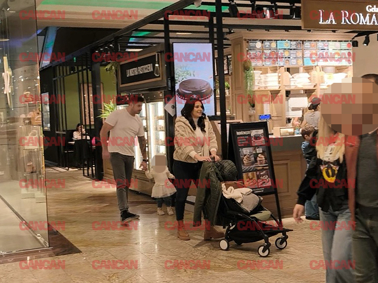 Diana Enache, la mall cu fiica și Ionuț Vântu