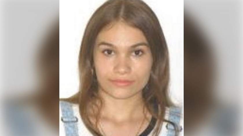 O fată de 16 ani a dispărut din București! Este căutată de 24 de ore