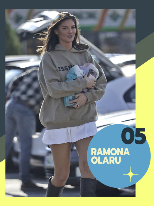 TOP 40 vedete în ipostaze rare! Mai provocator de atât nu se poate. Delia, Anna Lesko şi Ramona Olaru au pus pe jar imaginaţia bărbaţilor în rochiţe mini, mulate, chiar şi nemachiate 