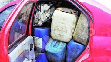 Logan burdusit cu o tona de petrol